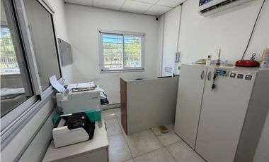 Galpon en alquiler con excelente exposicion