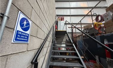 Galpon en alquiler con excelente exposicion