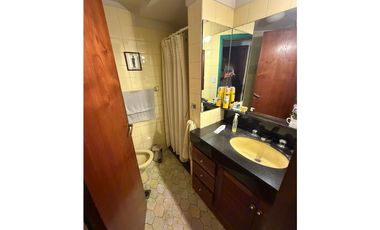 VENTA - Casa 5 amb, patio, cochera + piscina - Zona Pinos de Anchorena