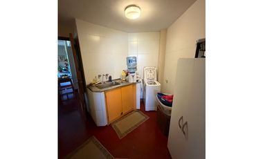 VENTA - Casa 5 amb, patio, cochera + piscina - Zona Pinos de Anchorena