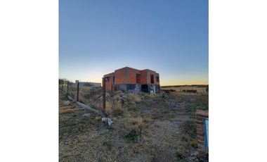 VENTA-LOTE MAS CASA EN CONSTRUCCIÓN-SINSACATE