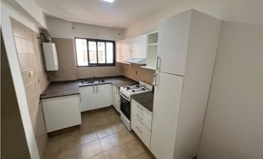 ALQUILER- DEPARTAMENTO 3 DORMITORIOS CON COCHERA DOBLE- SAN MARTN