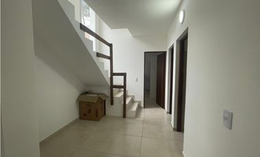 Casa a Estrenar en Pinamar Norte  4 Ambientes, Suite con Terraza