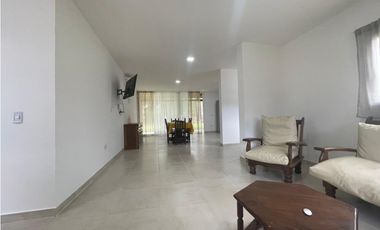 Casa a Estrenar en Pinamar Norte  4 Ambientes, Suite con Terraza