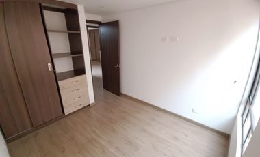 Venta Apto Cota Centro con Ascensor