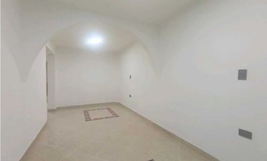 CASA PARA LA RENTA EN ENVIGADO (BARRIO LAS FLORES)