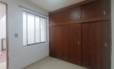 CASA PARA LA RENTA EN ENVIGADO (BARRIO LAS FLORES)
