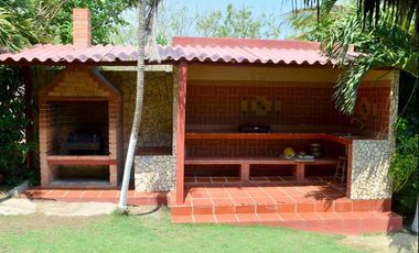 VENTA DE LOTE CON CABAÑA EN SALGAR