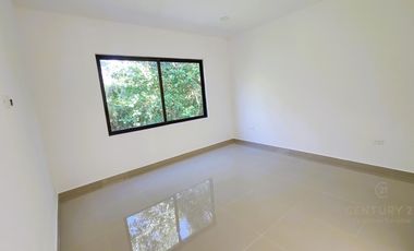 Casa nueva de 5 rec en venta en Granada Encuentro Playa del Carmen P4533