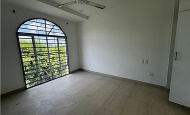 SE ARRIENDA CASA CON PANELES SOLARES EN LA CASTELLANA DE MONTERIA