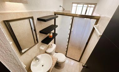 Casa equipada en Venta, en esquina, Excelente ubicación