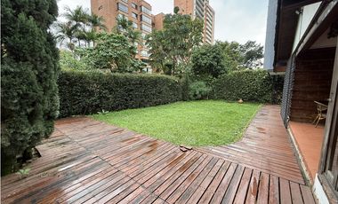 Venta de casa independiente en la Loma de Alejandría en el Poblado