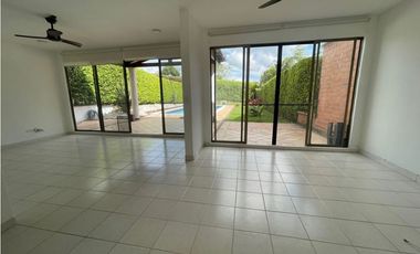VENDO CASA CAMPESTRE - CERRITOS, PEREIRA
