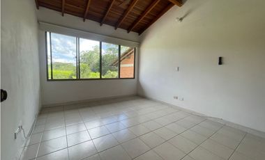 VENDO CASA CAMPESTRE - CERRITOS, PEREIRA