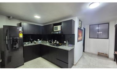 casa tercer piso de 90 metros disponible