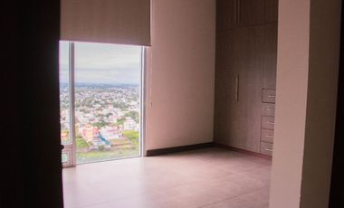 TORRE LEVANT, Departamento en RENTA AMUEBLADO de 3 recámaras