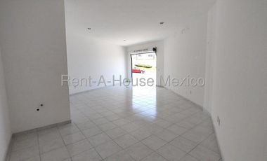 Cumbres de Juriquilla local comercial en RENTA RAH2022