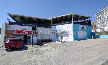Cumbres de Juriquilla local comercial en RENTA RAH2022
