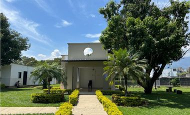 SE VENDE JAMUNDI MANANTIAL DE LAS MERCEDES PROTOCOLIZADA