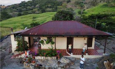 TOCAIMA FINCA EN VENTA 210000M2