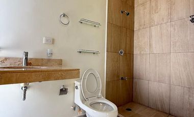 Casa en Renta en Privada con Amenidades, Cancha de Padel y Vigilancia 24 horas