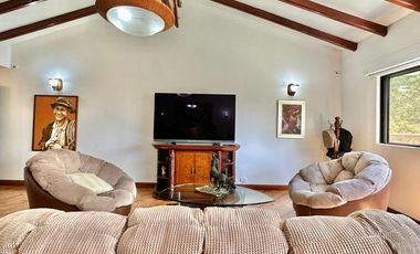 Casa de ensueño en el Poblado cerca al club campestre para la venta