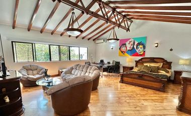 Casa de ensueño en el Poblado cerca al club campestre para la venta