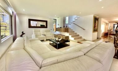 Casa de ensueño en el Poblado cerca al club campestre para la venta