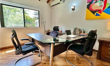 Casa de ensueño en el Poblado cerca al club campestre para la venta