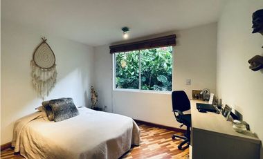 Apartamento para la renta amoblada en la loma del tesoro, piso 1