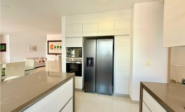 Apartamento para la renta amoblada en los Parra, piso 13