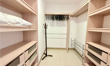 Apartamento para la renta amoblada en los Parra, piso 13