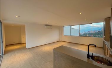 PENTHOUSE ENVIGADO ESMERALDAL CON TERRAZA Y JACUZZI