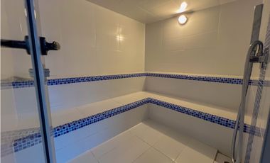PENTHOUSE ENVIGADO ESMERALDAL CON TERRAZA Y JACUZZI