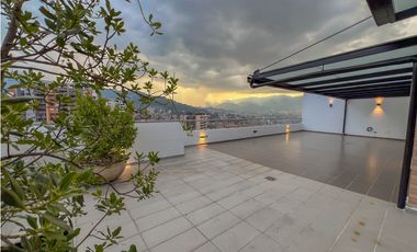 PENTHOUSE ENVIGADO ESMERALDAL CON TERRAZA Y JACUZZI