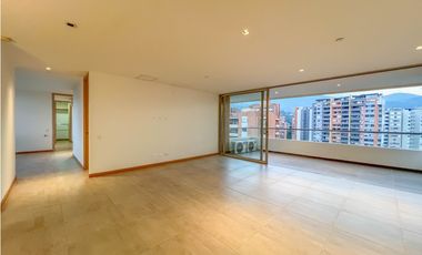 PENTHOUSE ENVIGADO ESMERALDAL CON TERRAZA Y JACUZZI