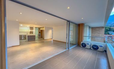 PENTHOUSE ENVIGADO ESMERALDAL CON TERRAZA Y JACUZZI