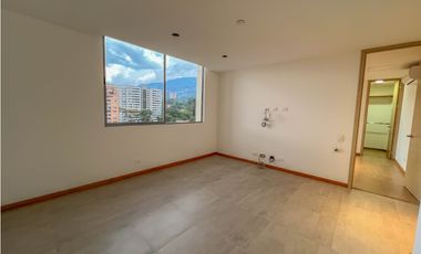 PENTHOUSE ENVIGADO ESMERALDAL CON TERRAZA Y JACUZZI
