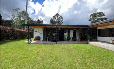 VENTA DE FINCA INDEPENDIENTE EN LA CEJA – SECTOR EL TAMBO 