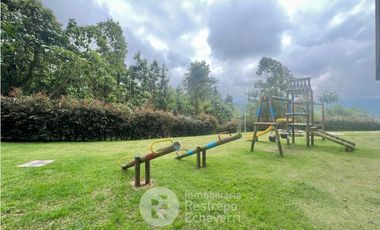 Apartamento Amoblado en arriendo, barrio Milán, Manizales