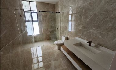 ✨ Casa de Lujo Nueva en Condominio – Combia, Pereira