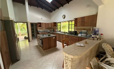 VENTA CASA CAMPESTRE SECTO EL EDEN ARMENIA