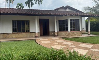 VENTA CASA CAMPESTRE SECTO EL EDEN ARMENIA