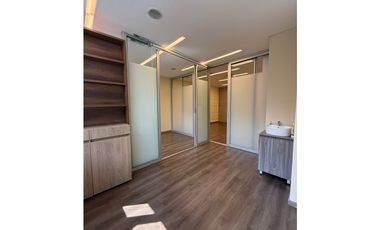 Oficina en Arriendo en El Poblado sector Milla de Oro