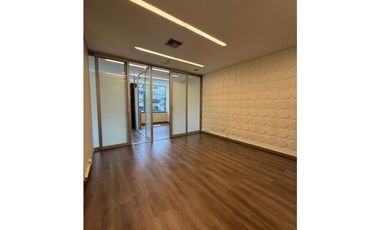 Oficina en Arriendo en El Poblado sector Milla de Oro