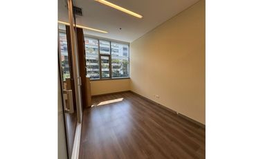 Oficina en Arriendo en El Poblado sector Milla de Oro