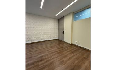 Oficina en Arriendo en El Poblado sector Milla de Oro