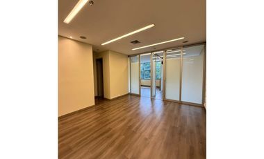 Oficina en Arriendo en El Poblado sector Milla de Oro