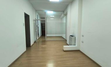 VENTA OFICINA CENTRICA EN PLANTA BAJA NQN CAPITAL