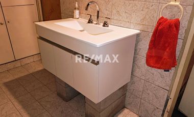 CASA EN VENTA EN CIPOLLETTI- B° PARQUE 12 DE SEPT.